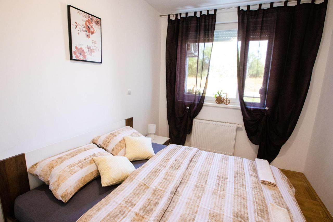 Apartmani 6M I M5 ザグレブ エクステリア 写真